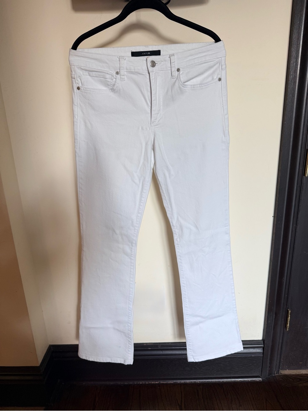 Joe's Jeans White straight boot cut Denim size 31 ICON